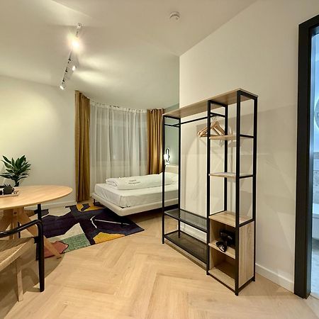Stayzz By Homyzz - Modern Studios Alsterdorf -Winterhude- Stadtpark Hamburgo Exterior foto
