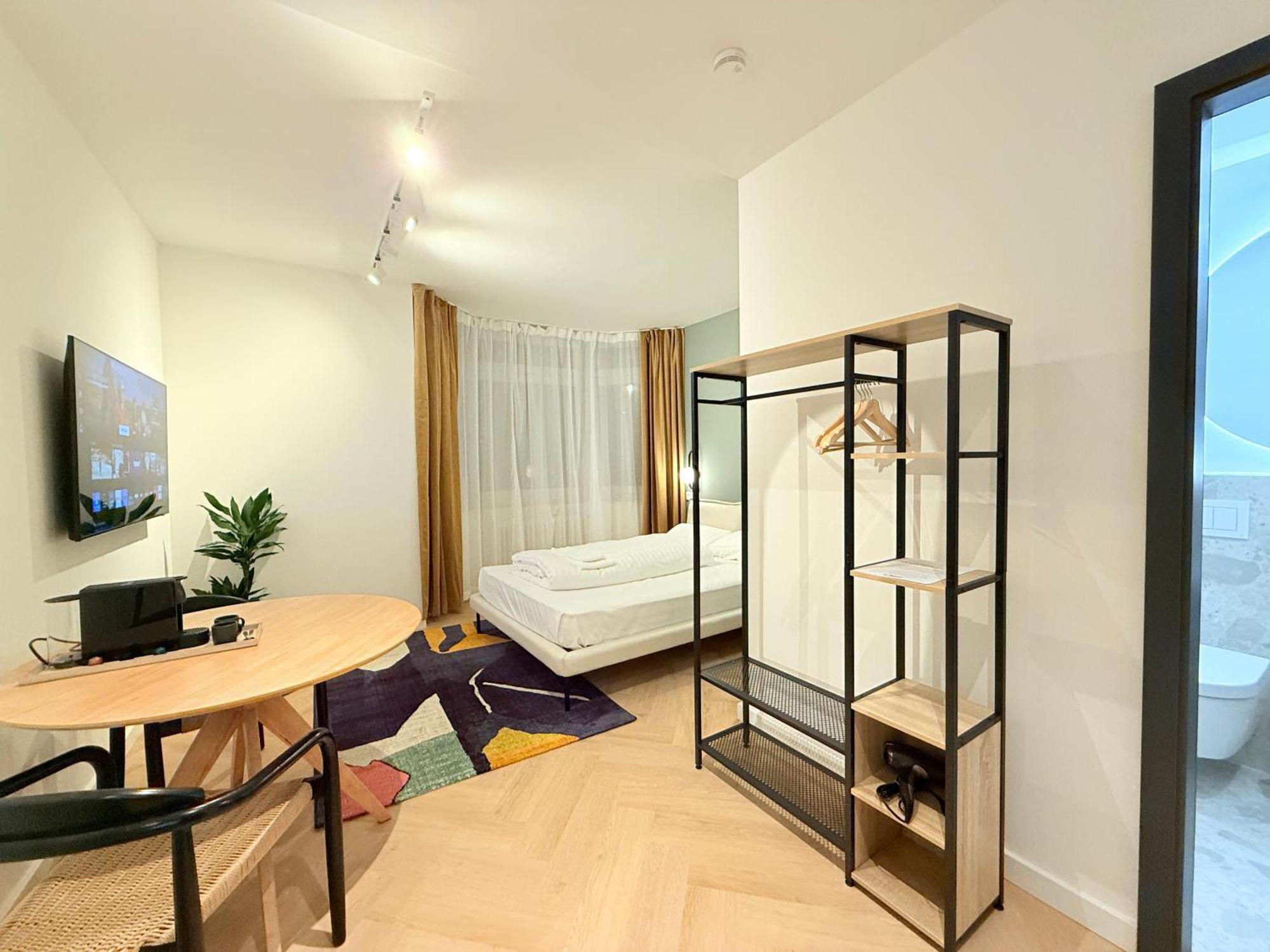 Stayzz By Homyzz - Modern Studios Alsterdorf -Winterhude- Stadtpark Hamburgo Exterior foto