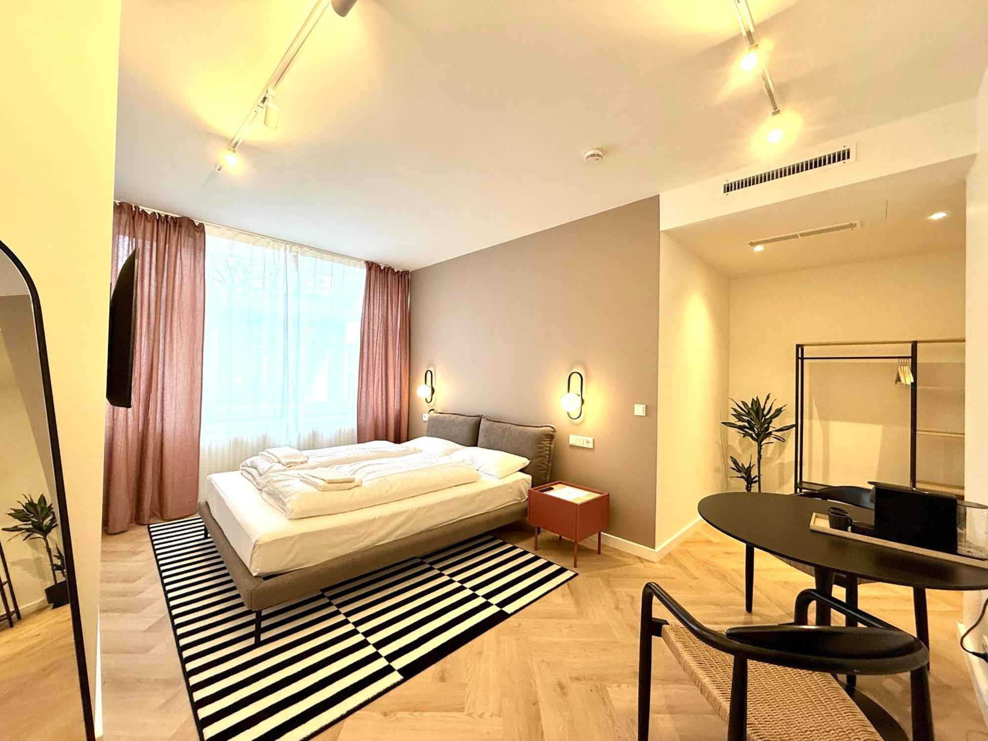 Stayzz By Homyzz - Modern Studios Alsterdorf -Winterhude- Stadtpark Hamburgo Exterior foto